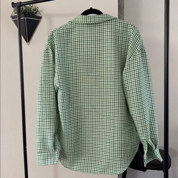 Green Houndstooth Shacket - Picture 6 of 6